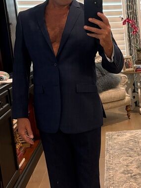 Bachrach Men's Royal Blue/Navy small plaid Two-Piece Suit